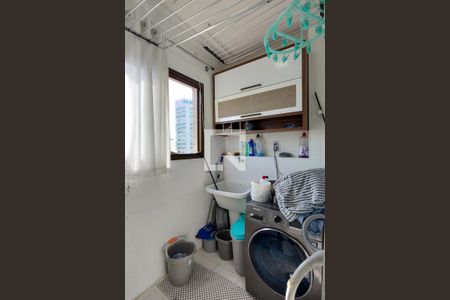Apartamento para alugar com 140m², 3 quartos e 2 vagas Apartamento para alugar com 140m², 3 quartos e 2 vagasÁrea de Serviço