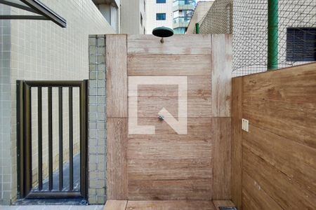 Apartamento para alugar com 140m², 3 quartos e 2 vagas Apartamento para alugar com 140m², 3 quartos e 2 vagasDucha