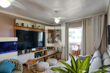 Sala de apartamento para alugar com 3 quartos, 140m² em Tupi, Praia Grande