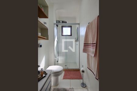 Apartamento para alugar com 140m², 3 quartos e 2 vagas Apartamento para alugar com 140m², 3 quartos e 2 vagasBanheiro