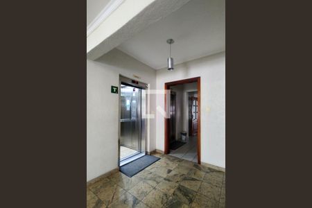 Apartamento para alugar com 140m², 3 quartos e 2 vagas Apartamento para alugar com 140m², 3 quartos e 2 vagasHall de entrada