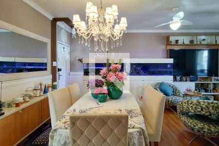 Sala de apartamento para alugar com 3 quartos, 140m² em Tupi, Praia Grande