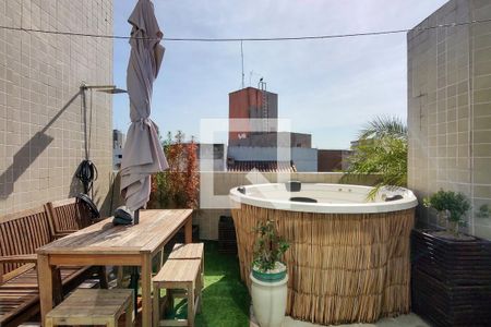 Apartamento para alugar com 140m², 3 quartos e 2 vagas Apartamento para alugar com 140m², 3 quartos e 2 vagasÁrea de lazer