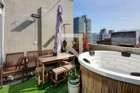 Apartamento para alugar com 140m², 3 quartos e 2 vagas Apartamento para alugar com 140m², 3 quartos e 2 vagasÁrea de lazer