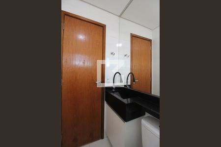 Apartamento à venda com 52m², 2 quartos e sem vagaBanheiro