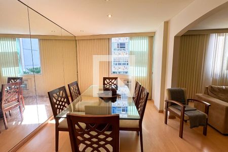 Apartamento à venda com 127m², 2 quartos e 1 vagaSala