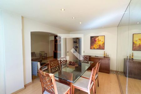 Apartamento à venda com 127m², 2 quartos e 1 vagaSala