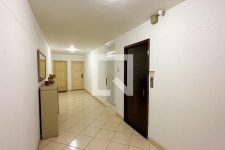 Apartamento à venda com 127m², 2 quartos e 1 vagaHall elevadores