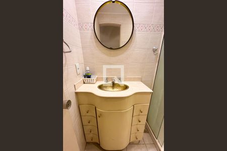 Apartamento à venda com 127m², 2 quartos e 1 vagaBanheiro Social