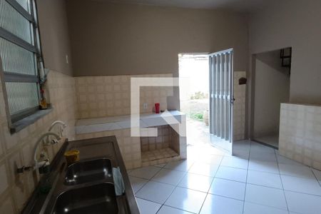 Casa para alugar com 400m², 3 quartos e 5 vagasCozinha