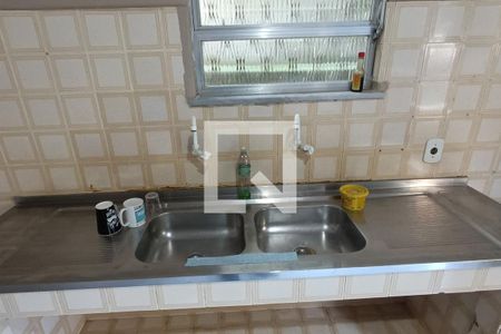 Casa para alugar com 400m², 3 quartos e 5 vagasCozinha