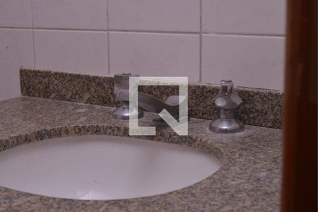 Apartamento à venda com 234m², 3 quartos e 2 vagasBanheiro 3