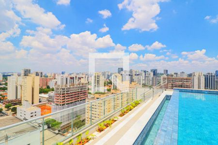Studio para alugar com 20m², 1 quarto e sem vaga Studio para alugar com 20m², 1 quarto e sem vagaÁrea comum - Piscina