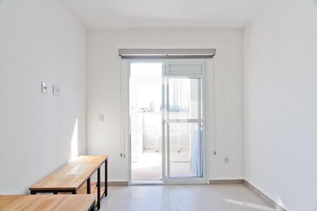 Sala/Cozinha de apartamento para alugar com 1 quarto, 37m² em Chora Menino, São Paulo