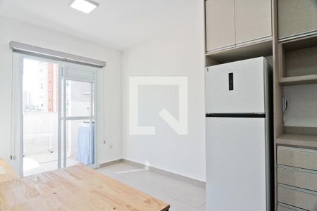 Sala/Cozinha de apartamento para alugar com 1 quarto, 37m² em Chora Menino, São Paulo