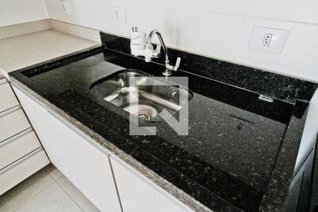 Sala/Cozinha de apartamento para alugar com 1 quarto, 37m² em Chora Menino, São Paulo