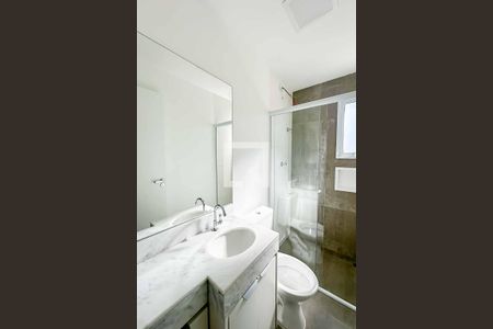 Apartamento para alugar com 37m², 2 quartos e sem vagaBanheiro