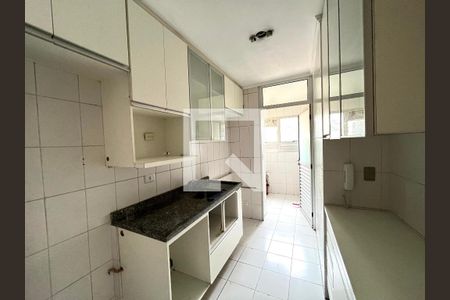 Cozinha  de apartamento para alugar com 2 quartos, 56m² em Jardim Oriental, São Paulo