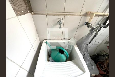 Área de Serviço de apartamento para alugar com 2 quartos, 56m² em Jardim Oriental, São Paulo