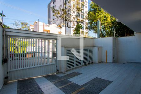 Apartamento à venda com 155m², 3 quartos e 2 vagas Apartamento à venda com 155m², 3 quartos e 2 vagasGaragem