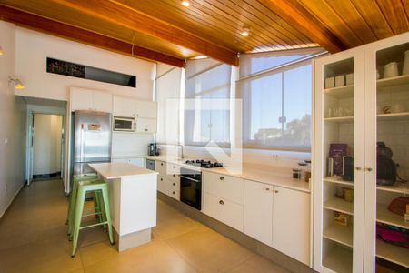 Apartamento à venda com 155m², 3 quartos e 2 vagas Apartamento à venda com 155m², 3 quartos e 2 vagasCozinha/Espaço gourmet