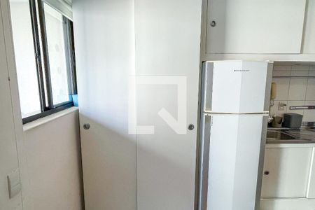 Studio à venda com 49m², 1 quarto e 1 vaga Studio à venda com 49m², 1 quarto e 1 vagaCozinha