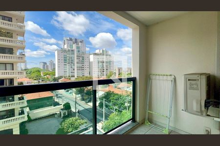 Varanda de apartamento à venda com 1 quarto, 49m² em Pinheiros, São Paulo