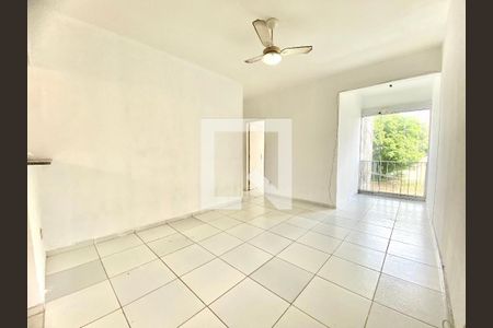 Sala de apartamento para alugar com 2 quartos, 92m² em Vila Laura, Salvador
