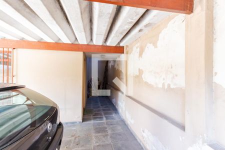 Casa à venda com 176m², 3 quartos e 4 vagas Casa à venda com 176m², 3 quartos e 4 vagasGaragem