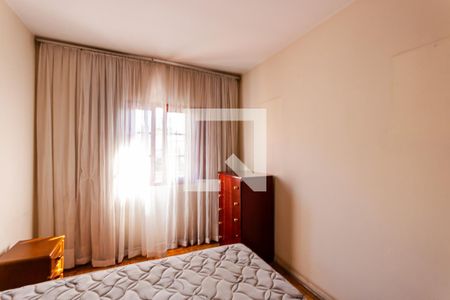Casa à venda com 176m², 3 quartos e 4 vagas Casa à venda com 176m², 3 quartos e 4 vagasQuarto 1