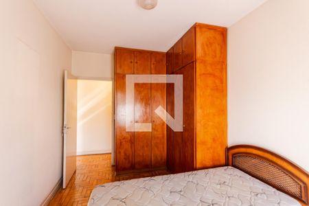 Casa à venda com 176m², 3 quartos e 4 vagas Casa à venda com 176m², 3 quartos e 4 vagasQuarto 1