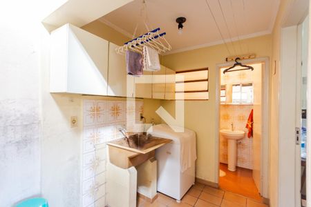 Casa à venda com 176m², 3 quartos e 4 vagas Casa à venda com 176m², 3 quartos e 4 vagasCozinha