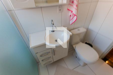 Casa à venda com 176m², 3 quartos e 4 vagas Casa à venda com 176m², 3 quartos e 4 vagasPia Banheiro da Suíte