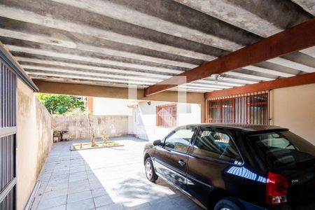 Casa à venda com 176m², 3 quartos e 4 vagas Casa à venda com 176m², 3 quartos e 4 vagasGaragem