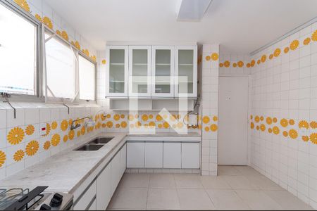 Apartamento à venda com 90m², 2 quartos e 1 vaga Apartamento à venda com 90m², 2 quartos e 1 vagaCozinha