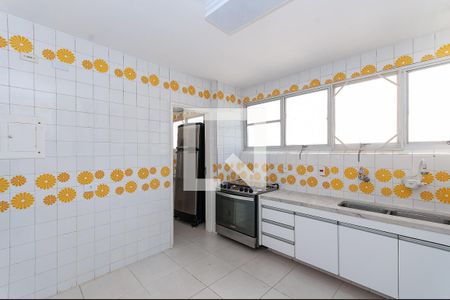 Apartamento à venda com 90m², 2 quartos e 1 vaga Apartamento à venda com 90m², 2 quartos e 1 vagaCozinha
