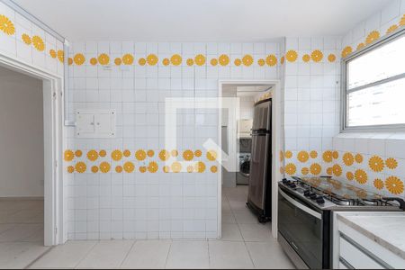 Apartamento à venda com 90m², 2 quartos e 1 vaga Apartamento à venda com 90m², 2 quartos e 1 vagaCozinha