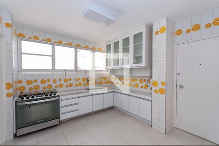 Apartamento à venda com 90m², 2 quartos e 1 vaga Apartamento à venda com 90m², 2 quartos e 1 vagaCozinha