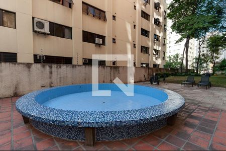 Apartamento à venda com 90m², 2 quartos e 1 vaga Apartamento à venda com 90m², 2 quartos e 1 vagaÁrea Comum - Piscina