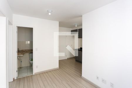Sala de apartamento para alugar com 2 quartos, 36m² em Paraíso do Morumbi, São Paulo