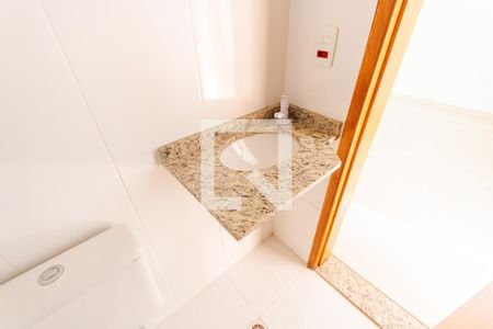 Apartamento à venda com 60m², 2 quartos e 1 vagaPia Banheiro