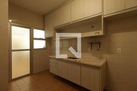 Apartamento para alugar com 102m², 3 quartos e 1 vagaCozinha 