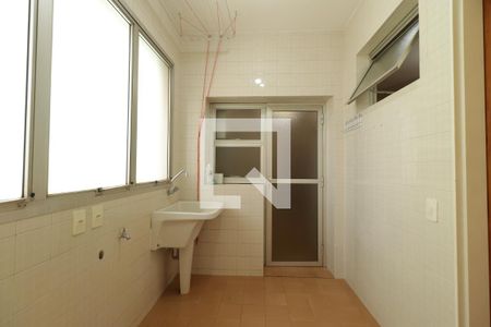 Apartamento para alugar com 102m², 3 quartos e 1 vagaÁrea de Serviço 