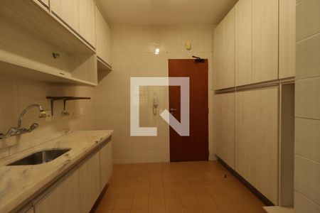Apartamento para alugar com 102m², 3 quartos e 1 vagaCozinha 