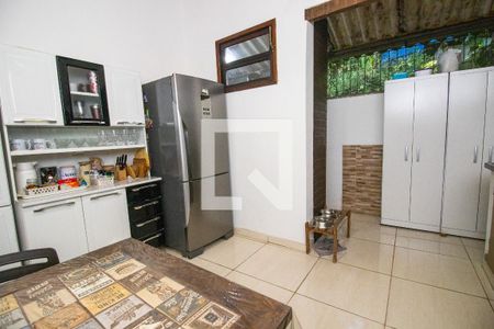 Casa de condomínio à venda com 160m², 2 quartos e 2 vagas Casa de condomínio à venda com 160m², 2 quartos e 2 vagasCozinha