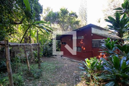 Casa de condomínio à venda com 160m², 2 quartos e 2 vagas Casa de condomínio à venda com 160m², 2 quartos e 2 vagasQuintal