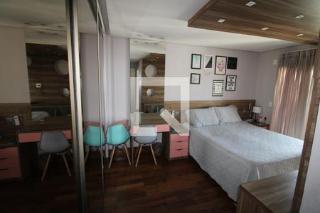 Apartamento à venda com 321m², 4 quartos e 6 vagasQuarto 2