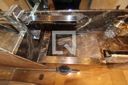 Apartamento à venda com 321m², 4 quartos e 6 vagasLavabo