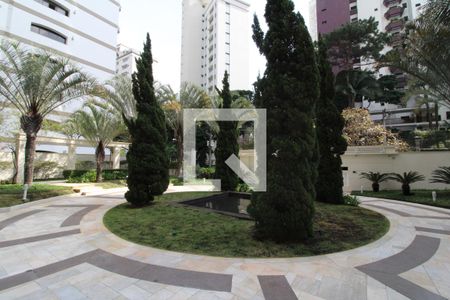 Apartamento à venda com 321m², 4 quartos e 6 vagasÁrea Comum