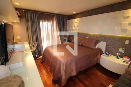 Apartamento à venda com 321m², 4 quartos e 6 vagasQuarto 4